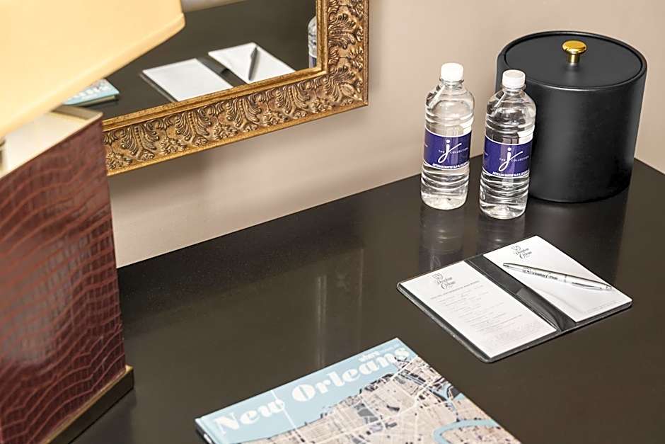 Dauphine Orleans Hotel