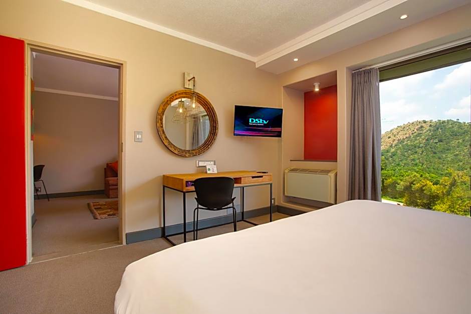 26° South Bush Boho Hotel