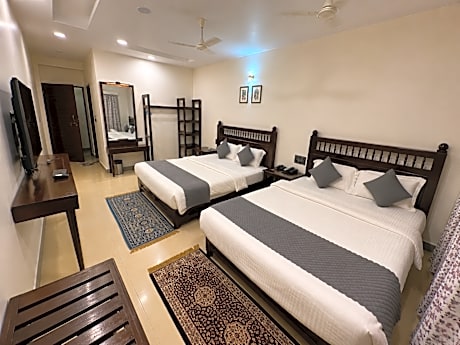 4 Bedded Room - Non-Smoking