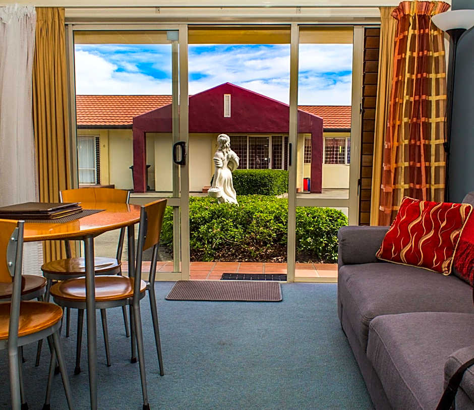 Bella Tuscany Motor Lodge