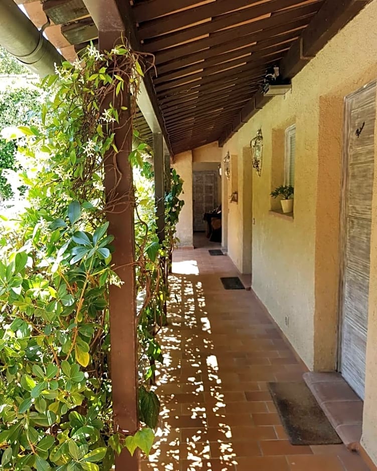 Le Mas De Mougins – Mougins, CT