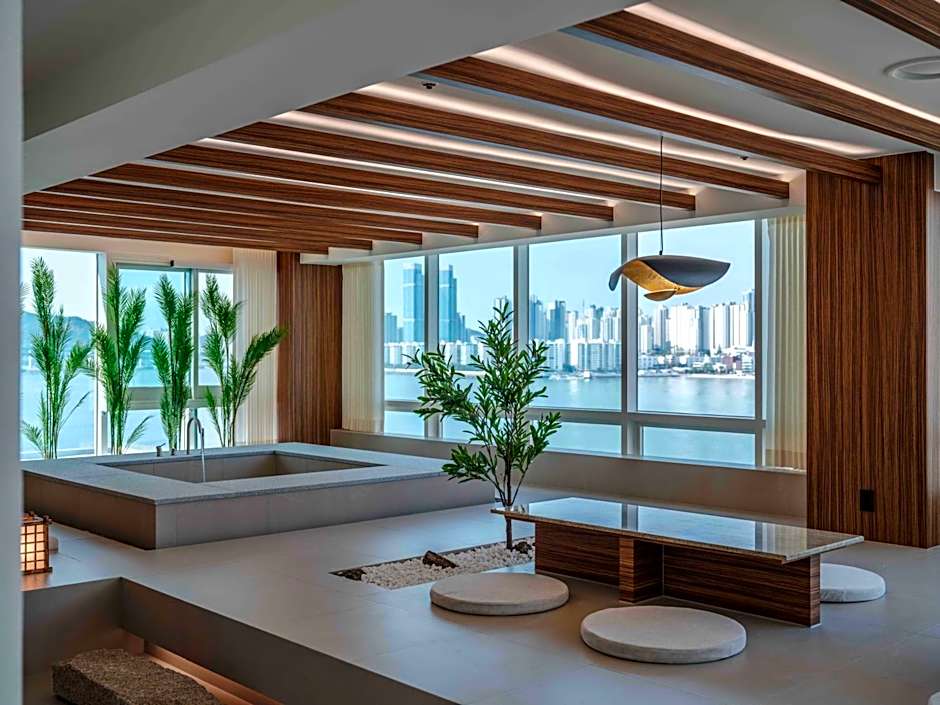 Meomulda Ga Gwangan Poolvilla