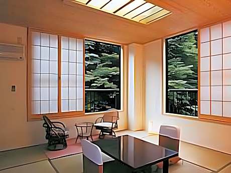 Japanese Style With Shared Bath