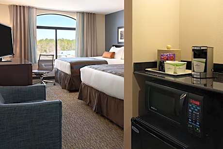 Queen Room with Two Queen Beds - Non-Smoking