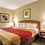Econo Lodge Inn & Suites Conference Center Dublin