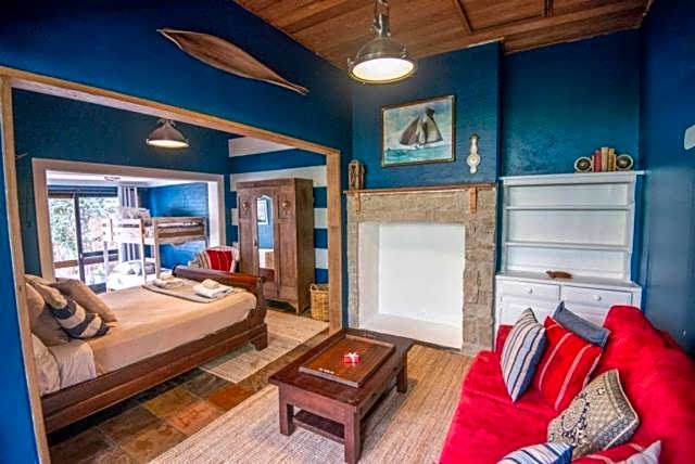 Manly Waves Studios & Apartments