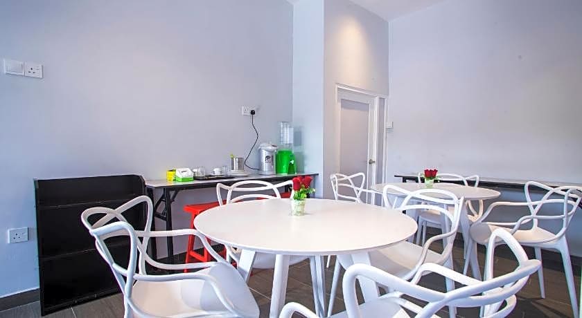 Hotel O Gs Hotels Near Strand Mall