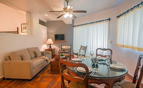 1-Bedroom Ocean View Suite