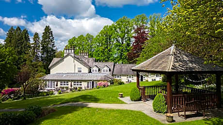 Briery Wood Hotel