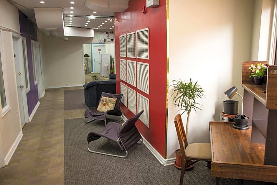 Saint Lawrence Residences and Suites