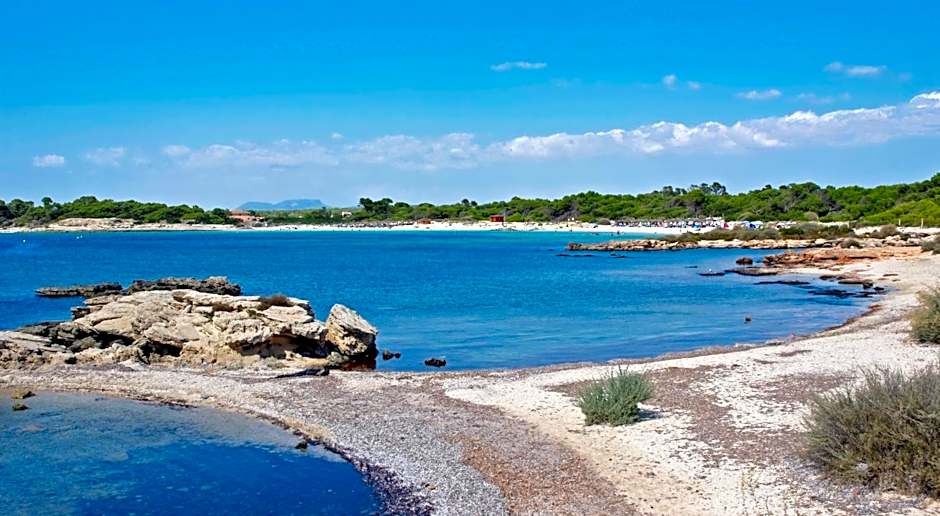 Aparthotel Isla De Cabrera