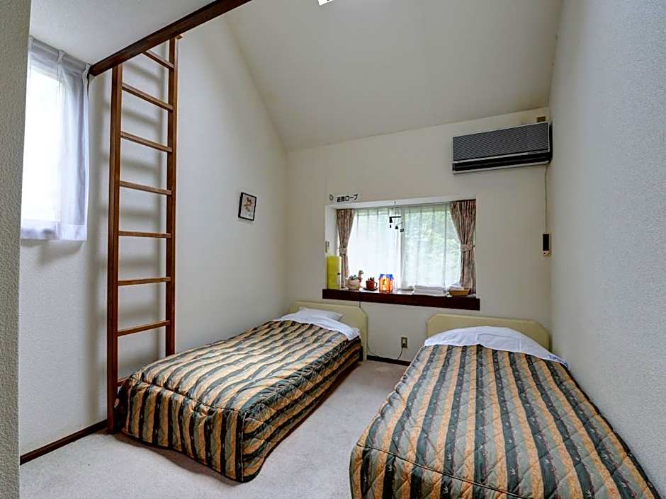 Photo 1 of 4 of Triple Room