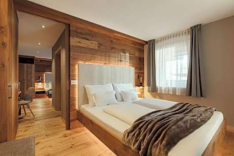 Superior Family Room