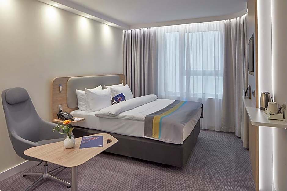 Holiday Inn Express Merzig By IHG