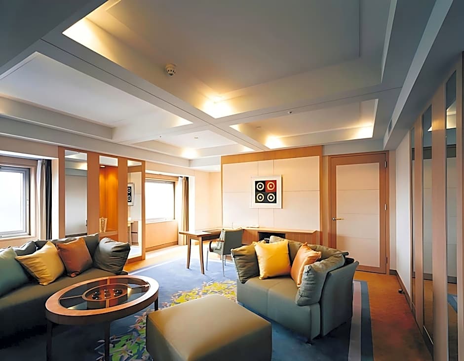 Fukuyama New Castle Hotel