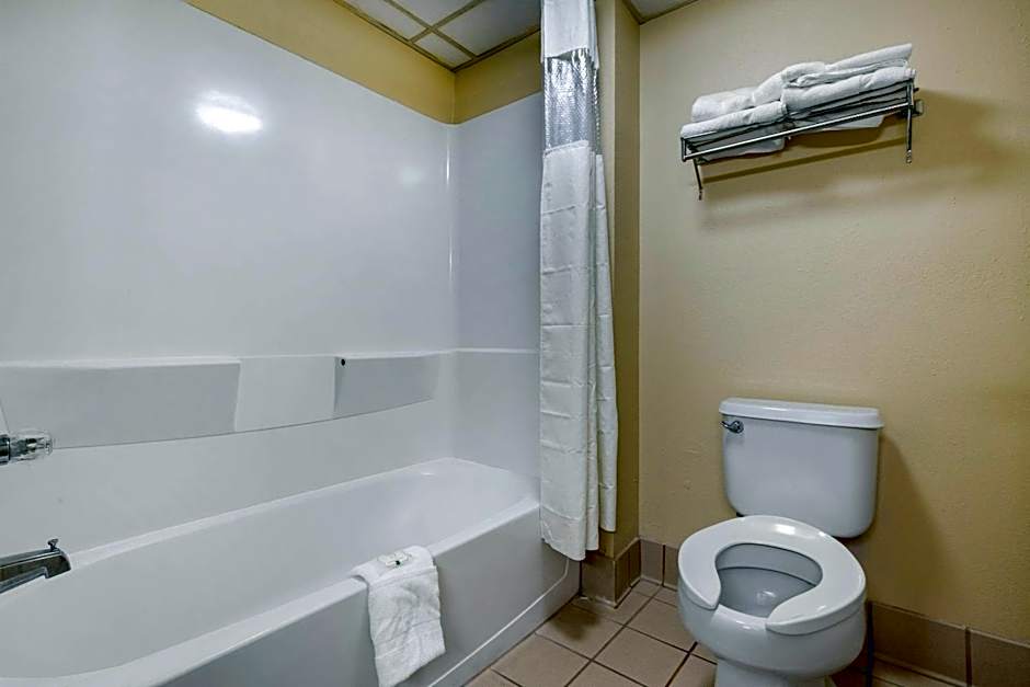 Quality Inn Kingstree North