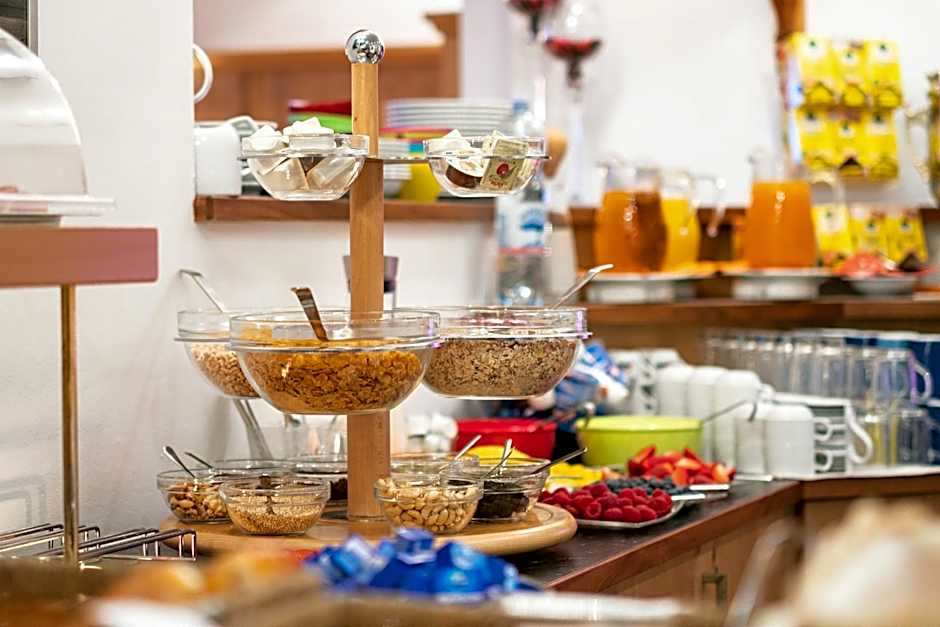 Apart-Hotel Aurora Fiss