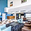 Days Inn & Suites by Wyndham Savannah Midtown