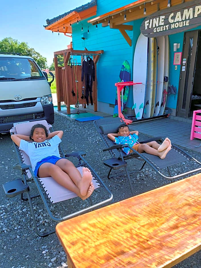 Finecamp Guesthouse and Surf