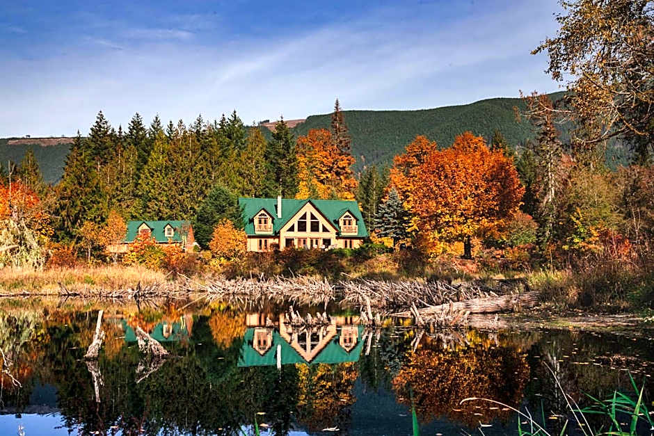 Cowichan River Lodge