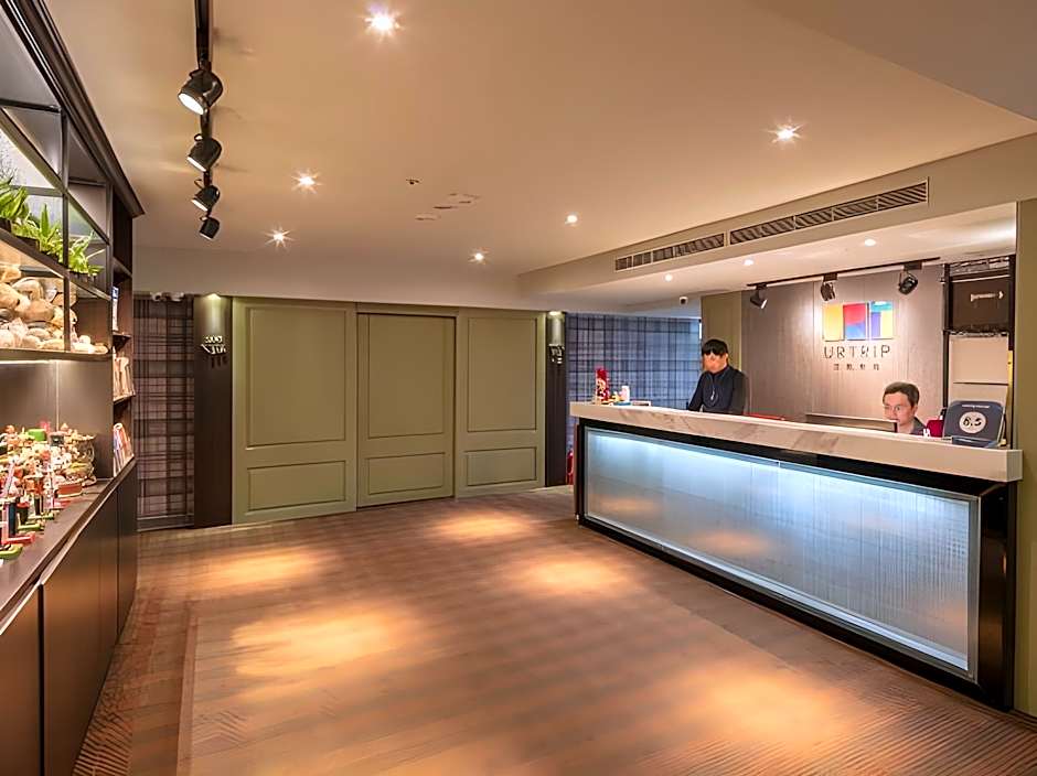 URTRIP Hotel