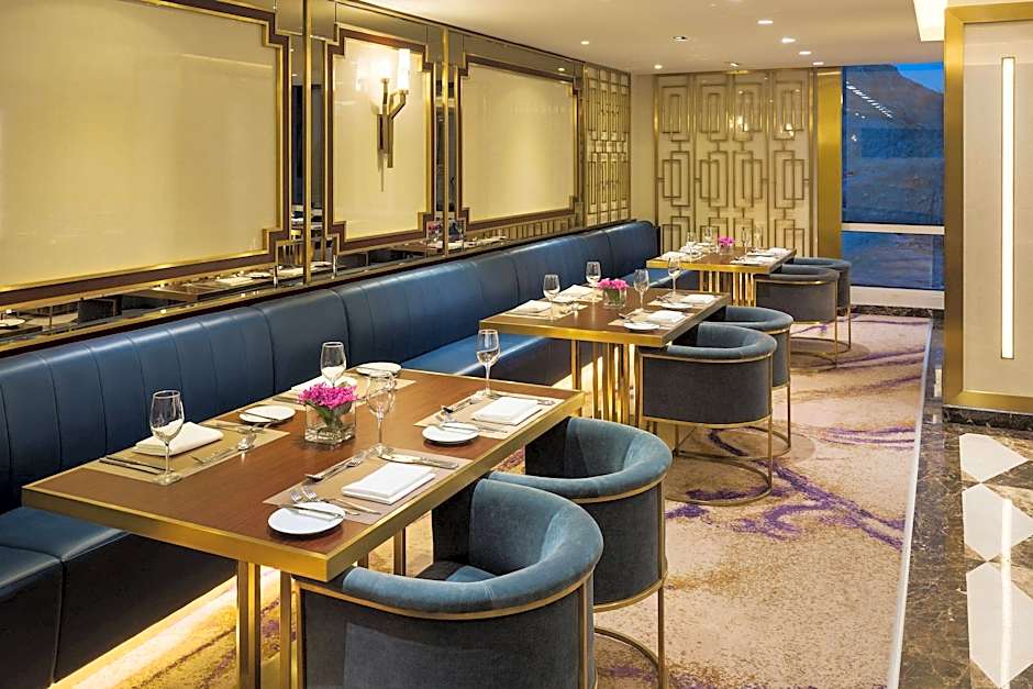 Sheraton Makkah Jabal Al Kaaba Hotel