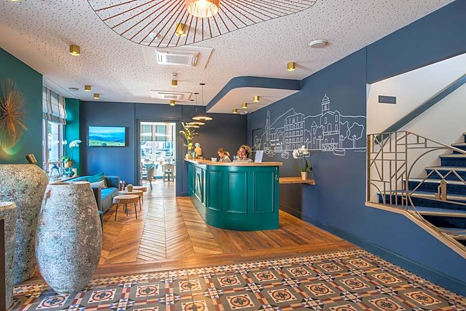 MADISON Saint Jean de Luz - Handwritten Collection