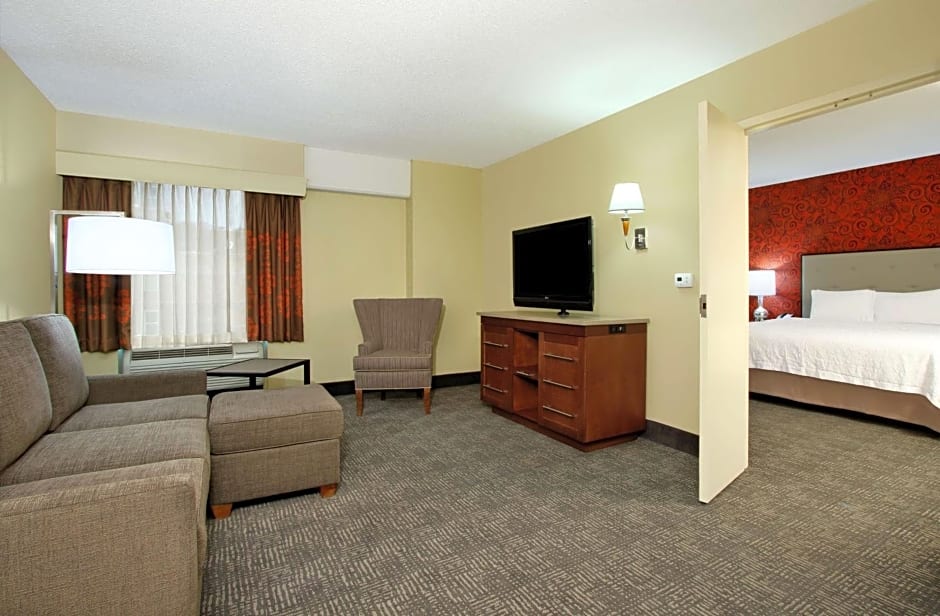 Hampton Inn By Hilton & Suites Columbus-Downtown