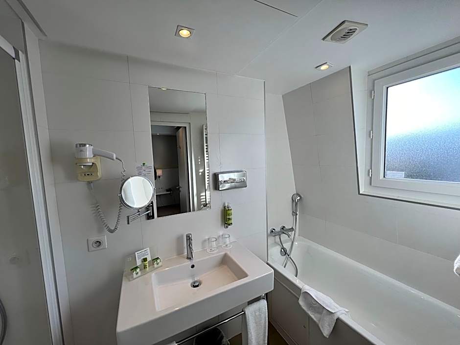Holiday Inn Paris-Auteuil By IHG