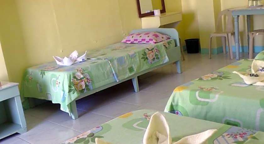 White Beach Hotel Puerto Galera powered by Cocotel