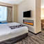 La Quinta Inn & Suites by Wyndham Chicago Downtown