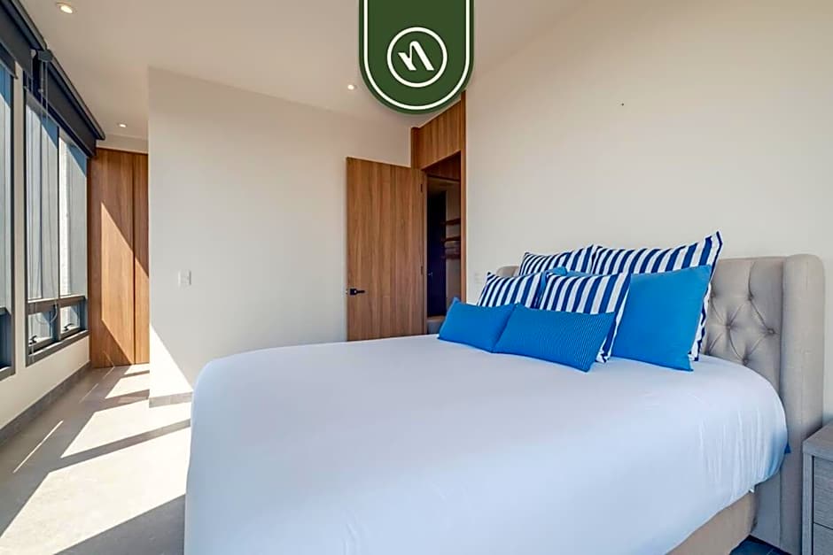 Luxury 2 BR Condo in Reforma - Skyline View - Pool