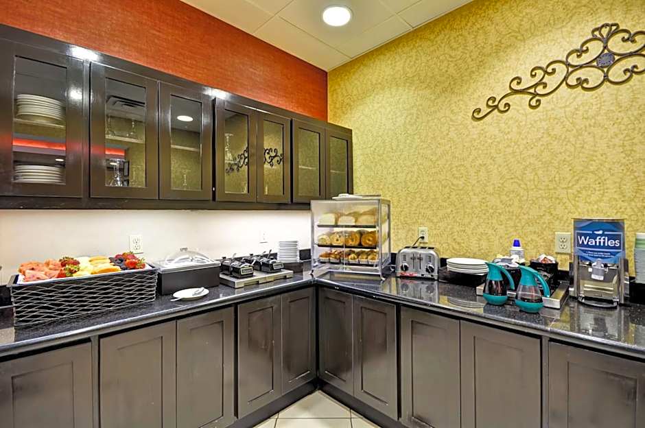 Homewood Suites By Hilton Tulsa South