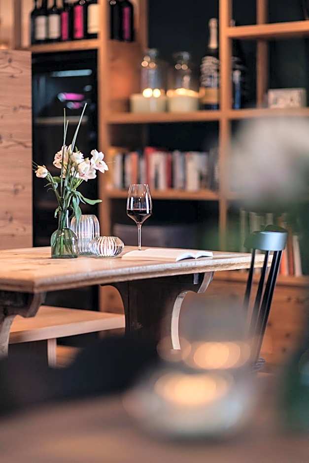 Conrad's Mountain Lodge