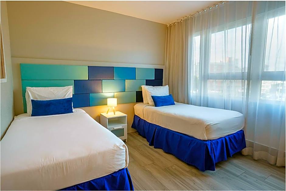 The Wave Hotel Condado By IHG
