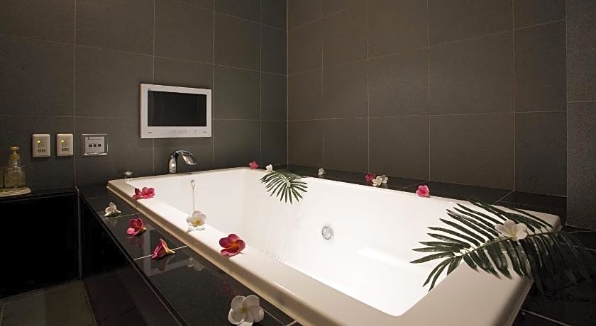 Hotel and Spa Lotus Modern (Adult Only)