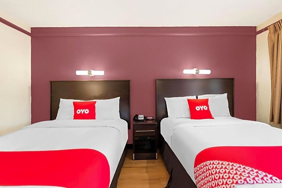 OYO Hotel Tulsa N Sheridan Rd & Airport