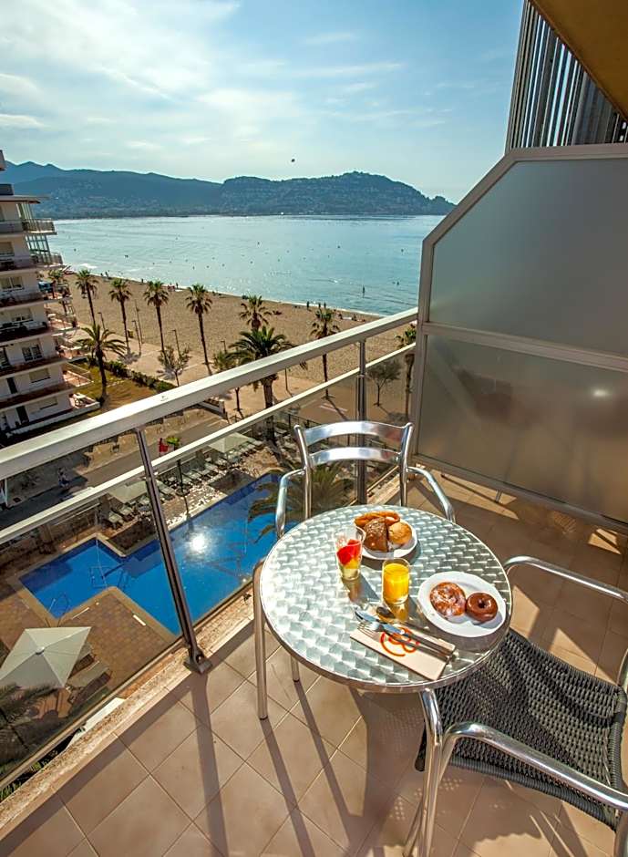 Hotel Monterrey Roses by Pierre & Vacances
