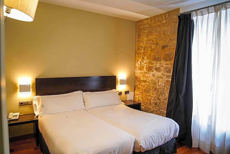 Hotel Baeza Monumental by eme hoteles