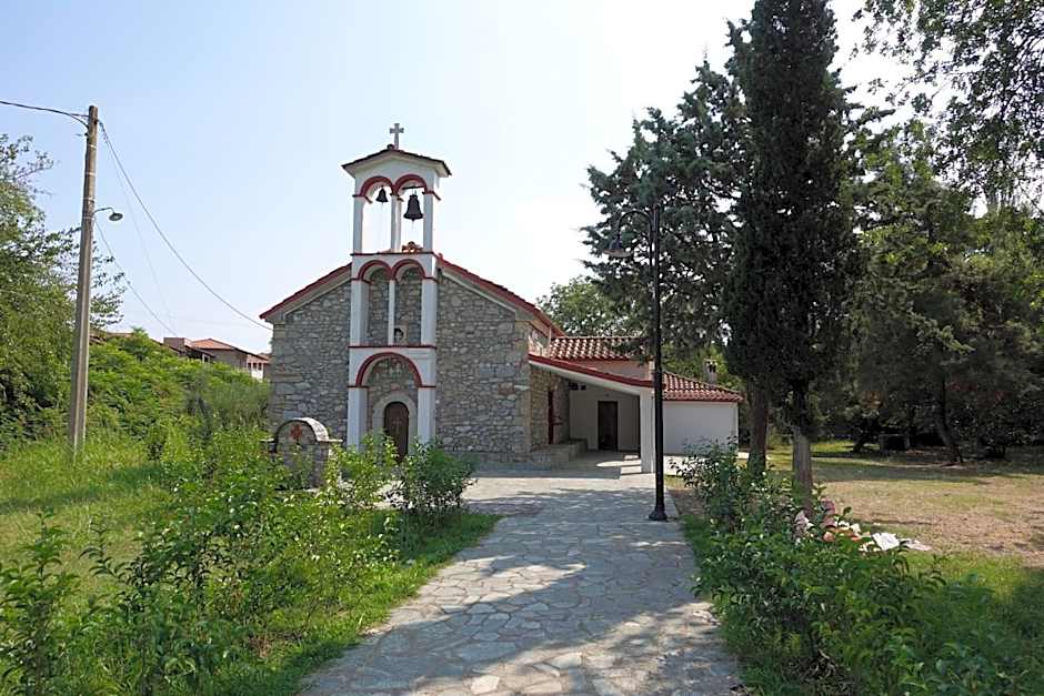Camping Mitikas and Bungalows