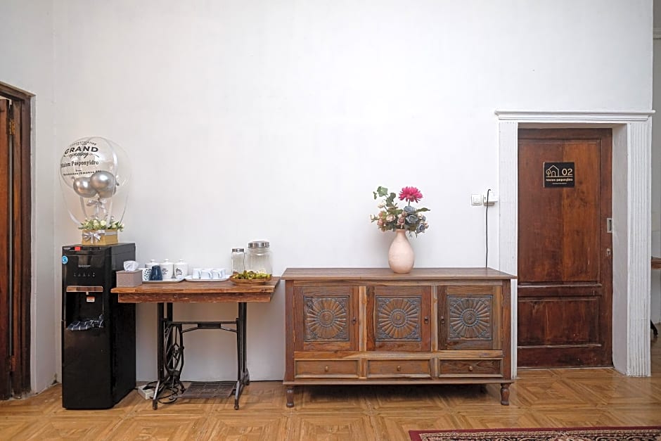 RedDoorz Syariah near Stasiun Klaten