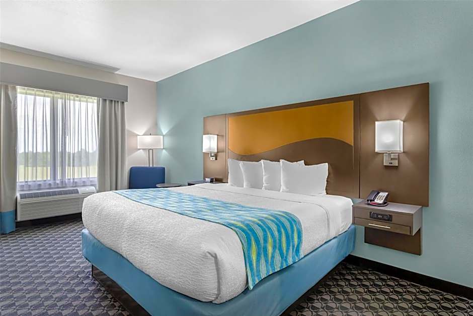 Best Western Plus Waller Hotel