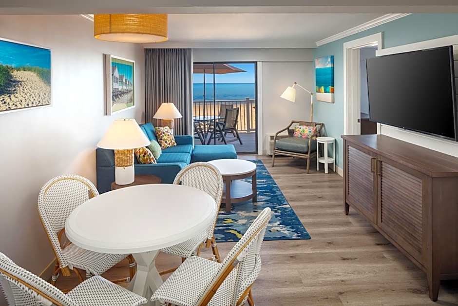 Surfside Hotel and Suites