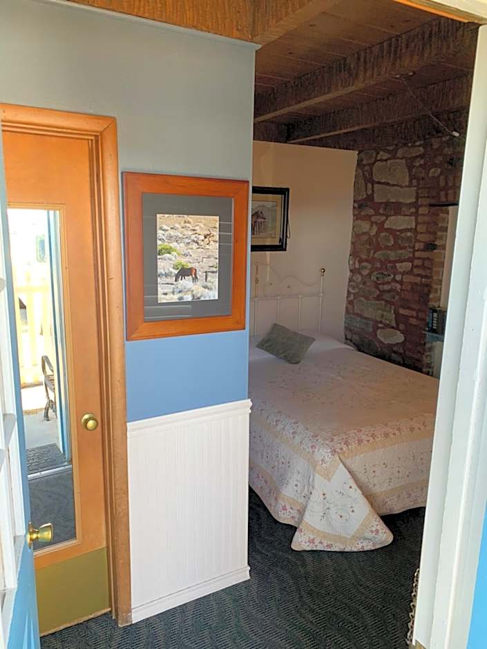 Sugarloaf Mountain Motel