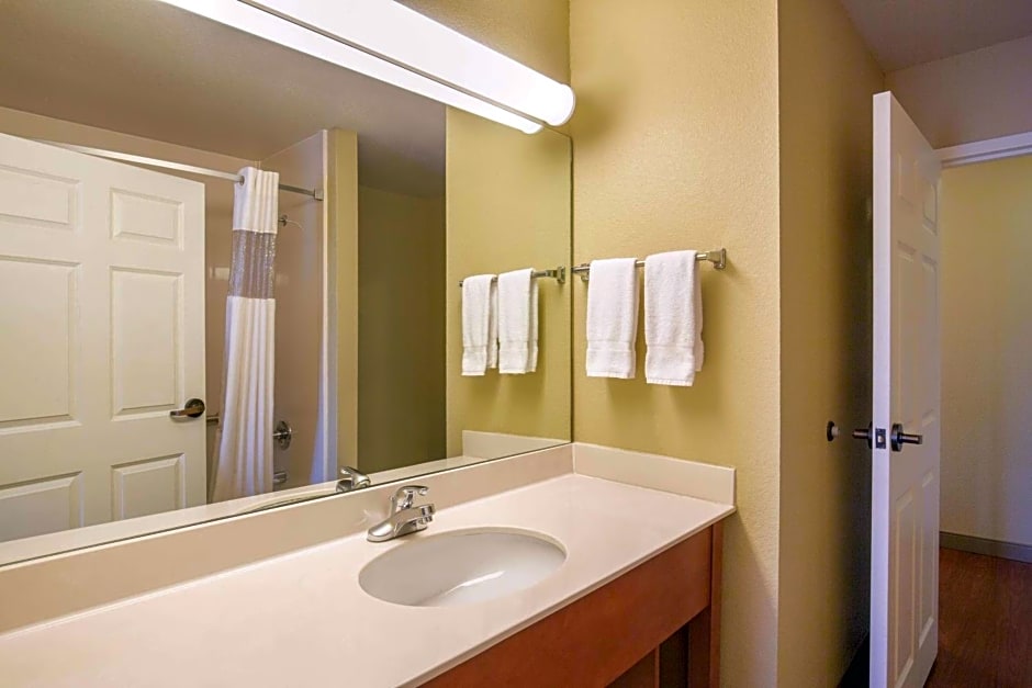 La Quinta by Wyndham Bentonville