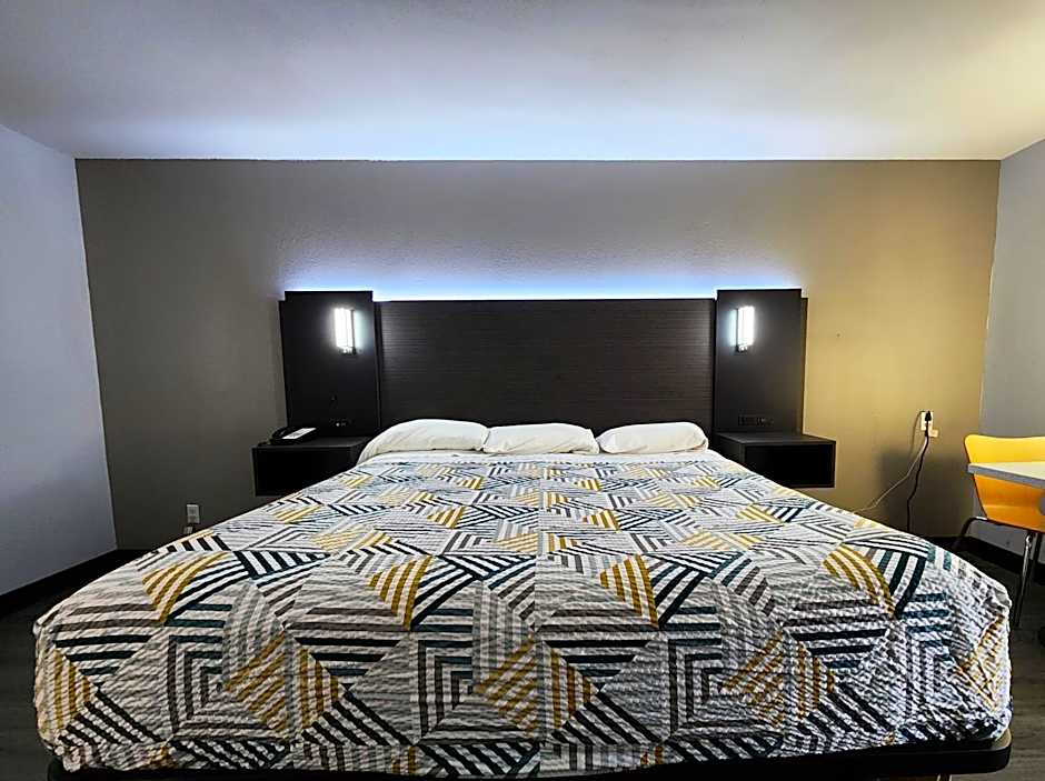 Motel 6-Pine Bluff, AR