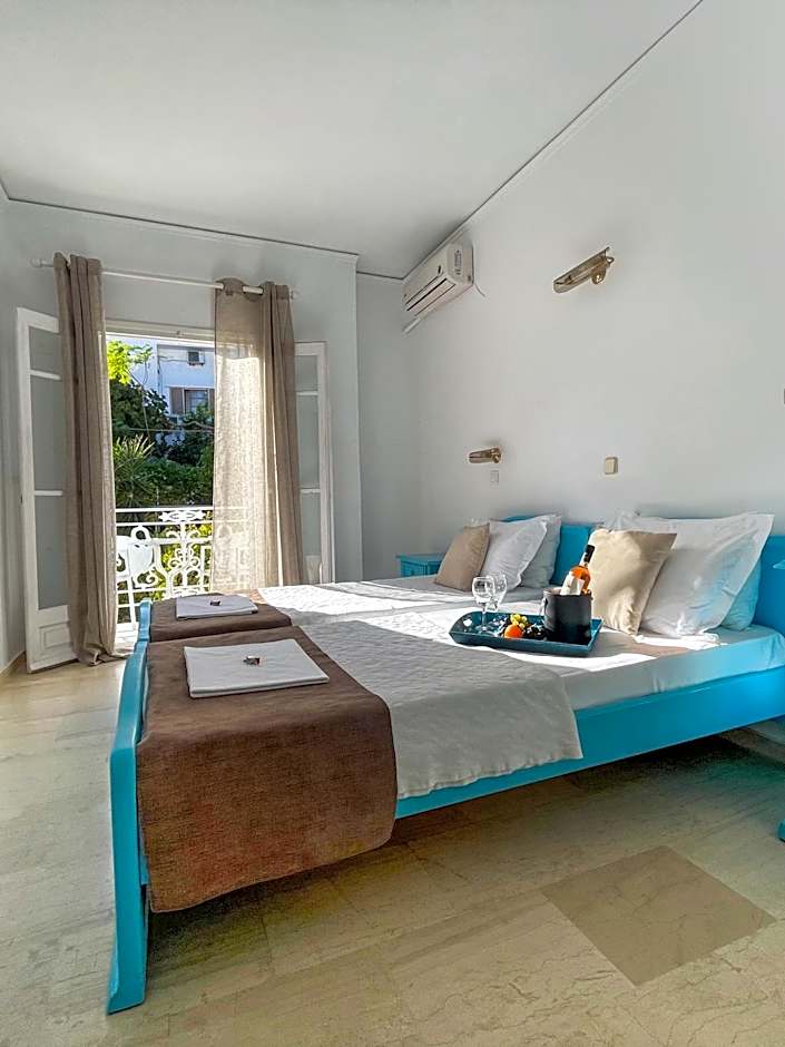 Stratos Hotel
