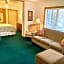 Garden Grove Retreat & Lodging near Pictured Rocks, Fayette, Trails