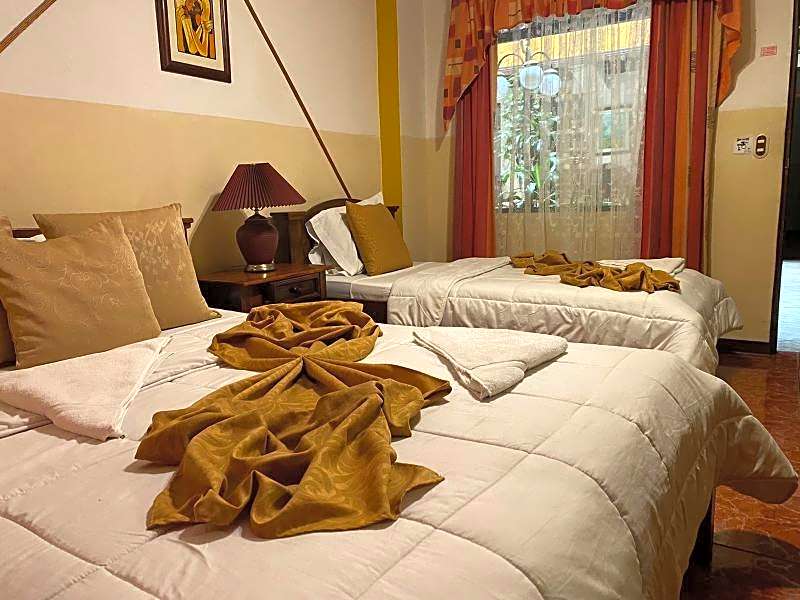 Hotel Amón Real