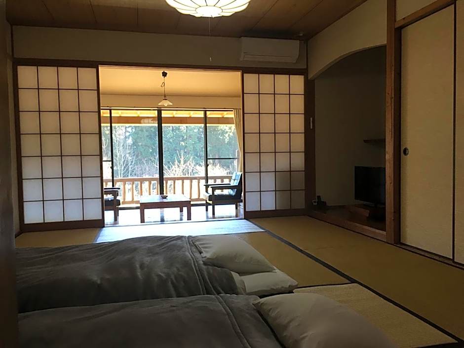 Sanso Sharanoki – Yufu, NM